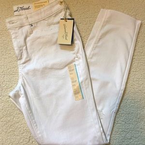 Universal Thread White High-Rise Jeggings